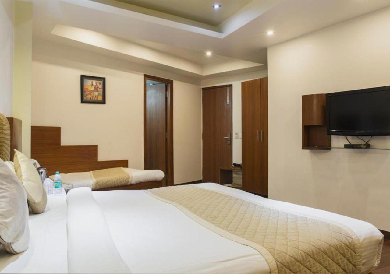 Hotel Palm Do'R - 02 Mins From New Delhi Railway Station Nova Deli Exterior foto
