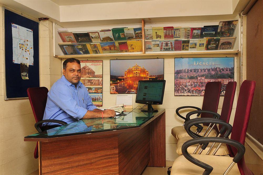 Hotel Palm Do'R - 02 Mins From New Delhi Railway Station Nova Deli Exterior foto
